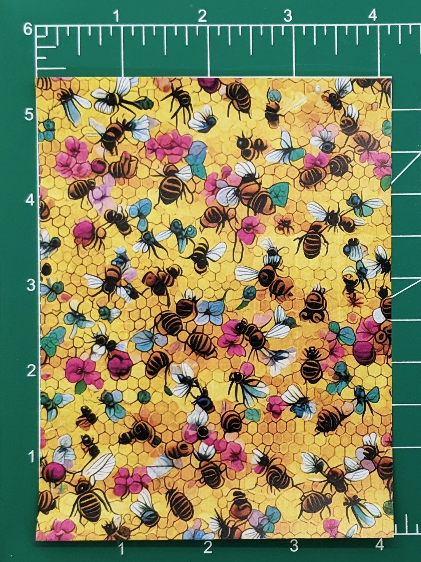Bees, Honeycomb & Flowers Water-Soluble Transfer Sheet
