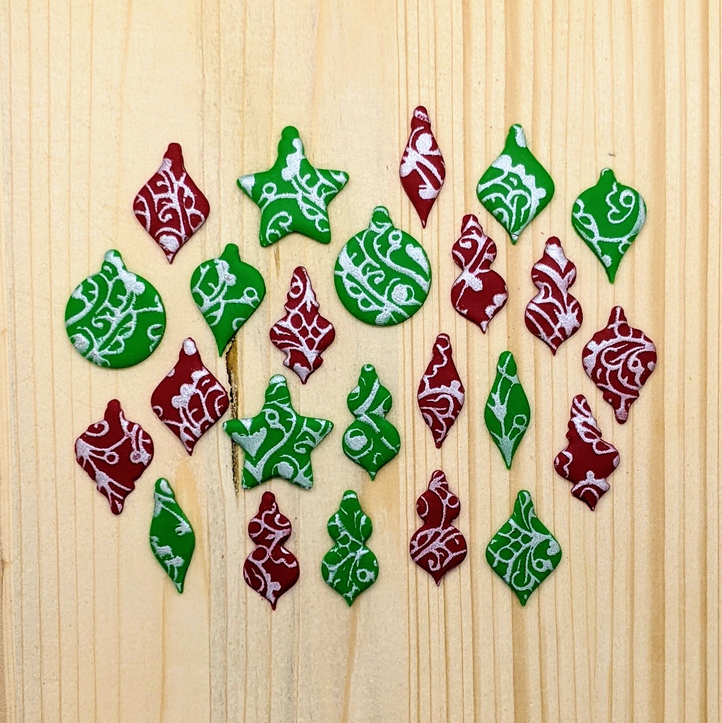 8 Piece Christmas Ornaments Clay/Cookie Cutter Set