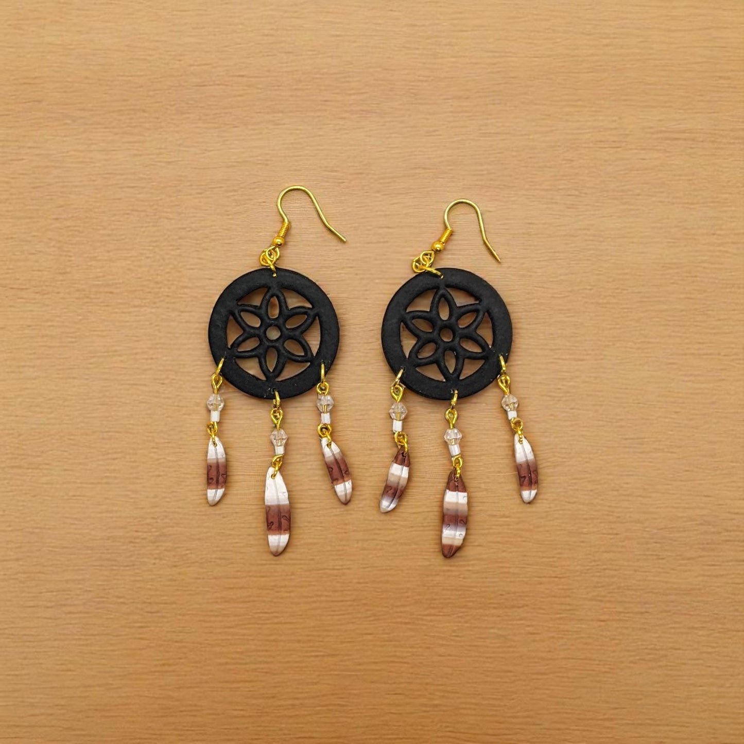 Dream Catcher Flower Cutter: Ideal Tool for Ceramics, Pottery, Polymer Clay, and Fondant Crafting