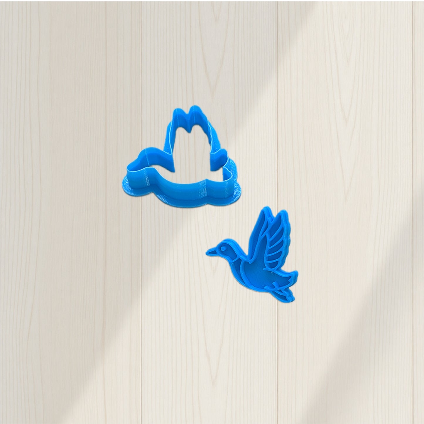 Flying Mallard Cookie Cutter & Stamp Set: Versatile Tool for Cookies, Ceramics, Pottery, Fondant, and More