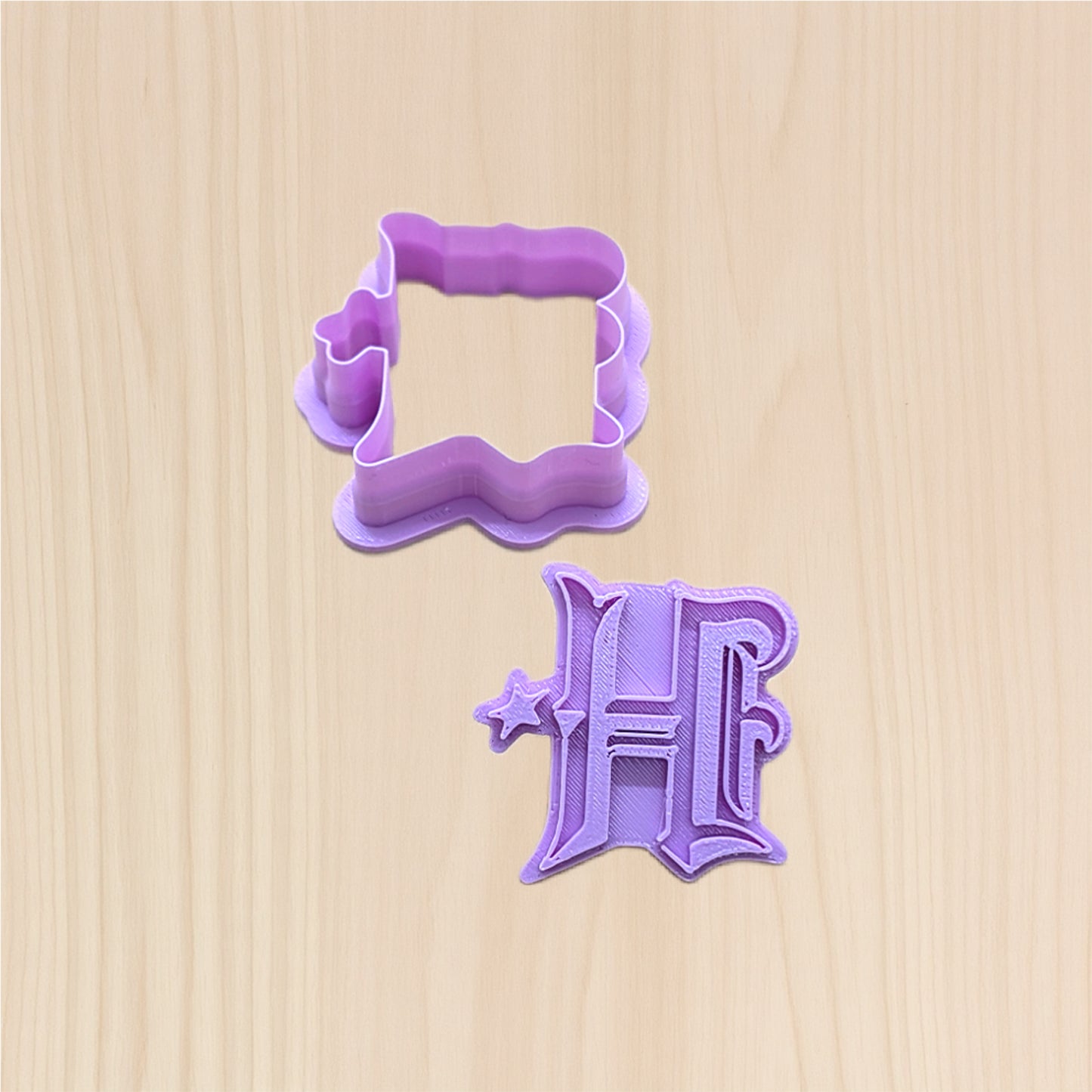 Houston Texans H and Star Cookie Cutter & Stamp Set: Ideal for Cookies, Ceramics, Pottery, Polymer Clay, Fondant - Multi-Medium Craft & Baking Tool