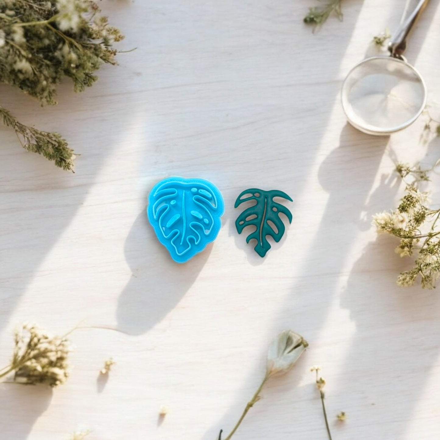 Tropical Monstera Leaf with Holes Cookie Cutter: Ideal for Cookies, Ceramics, Pottery, Polymer Clay, and Fondant