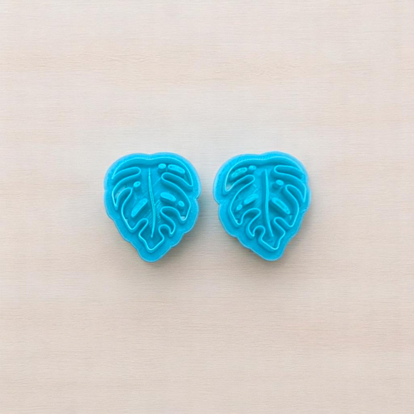Tropical Monstera Leaf with Holes Cookie Cutter: Ideal for Cookies, Ceramics, Pottery, Polymer Clay, and Fondant
