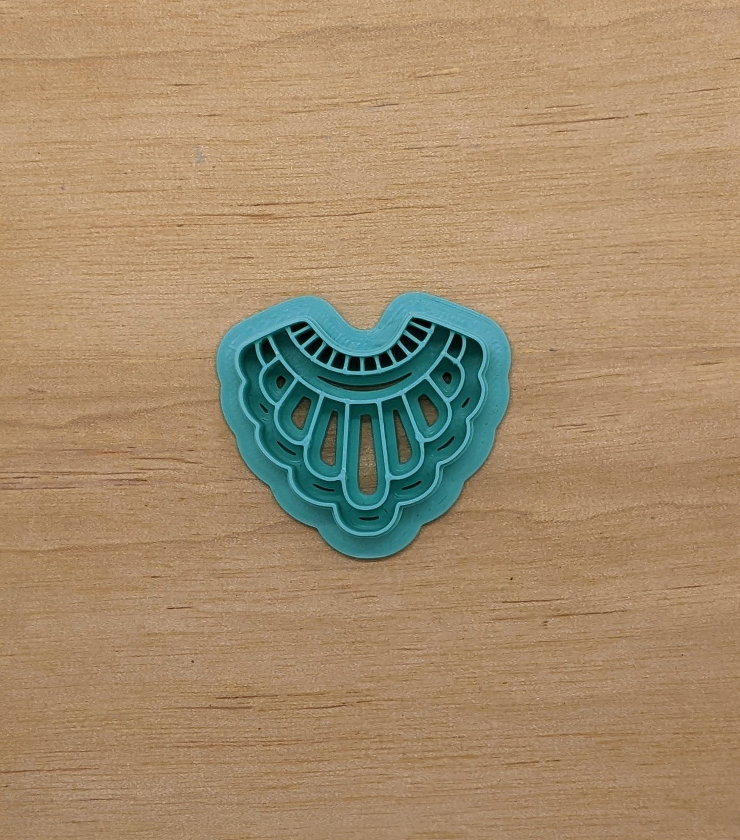 Royal Scalloped Shell Cookie Cutter: Ideal for Cookies, Ceramics, Pottery, Polymer Clay, and Fondant