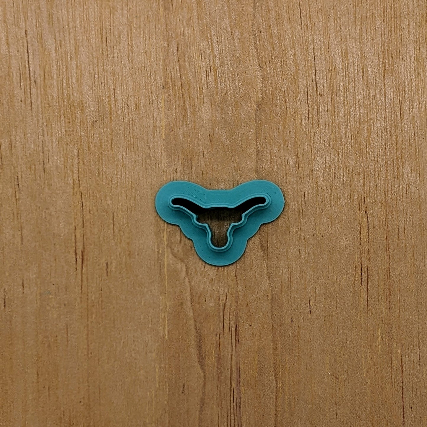Longhorn Head Outline Cutter: Ideal for Cookies, Ceramics, Pottery, Polymer Clay, Fondant, and More