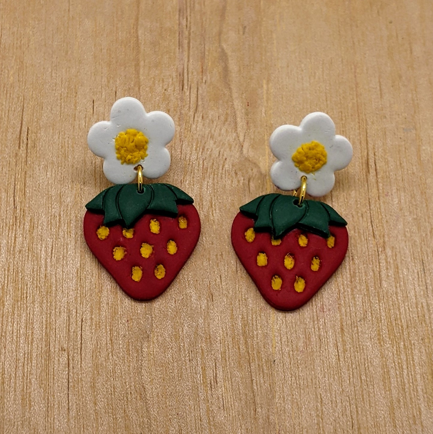 Strawberry Delight 3-Piece Cutter & Stamp Set: Ideal for Cookies, Ceramics, Pottery, Polymer Clay, Fondant, and More