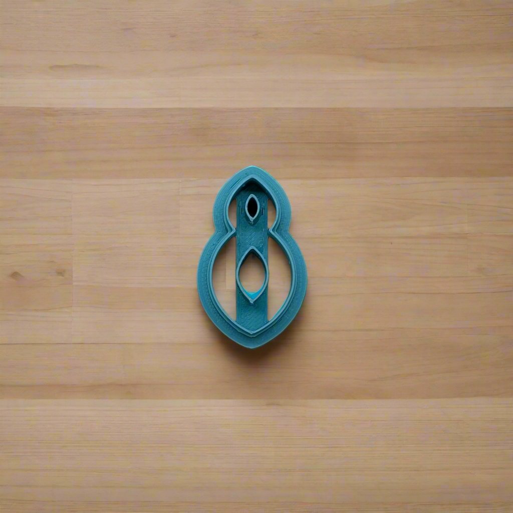 Figure Eight Teardrops Hoop Cutter: Ideal for Ceramics, Pottery, Polymer Clay, and Fondant
