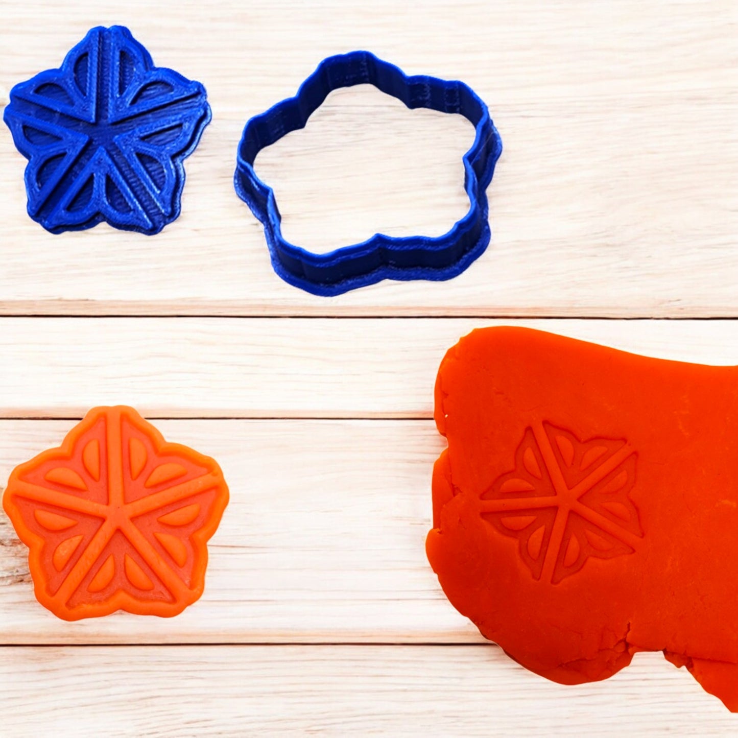 Rochester Flower Cookie Cutter & Stamp Set: Ideal for Cookies, Ceramics, Pottery, Polymer Clay, and Fondant