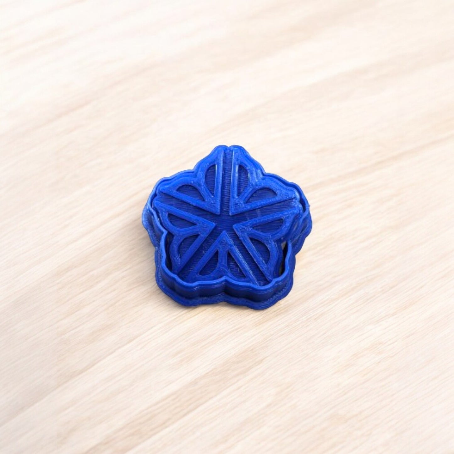 Rochester Flower Cookie Cutter & Stamp Set: Ideal for Cookies, Ceramics, Pottery, Polymer Clay, and Fondant