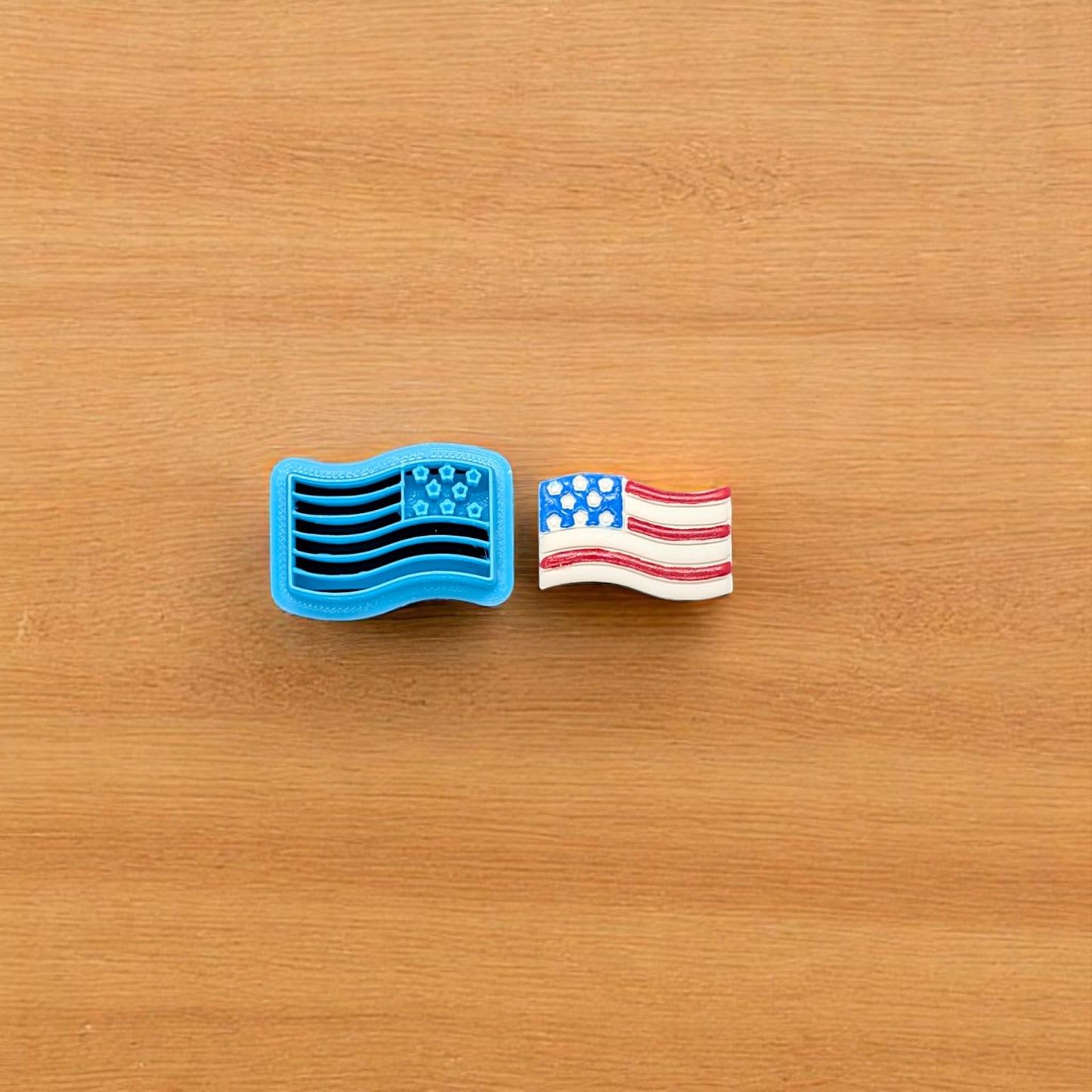 Waving USA Flag Cookie Cutter for Cookies, Ceramics, Pottery, Polymer Clay, Fondant - Multi-Medium Craft & Baking Tool
