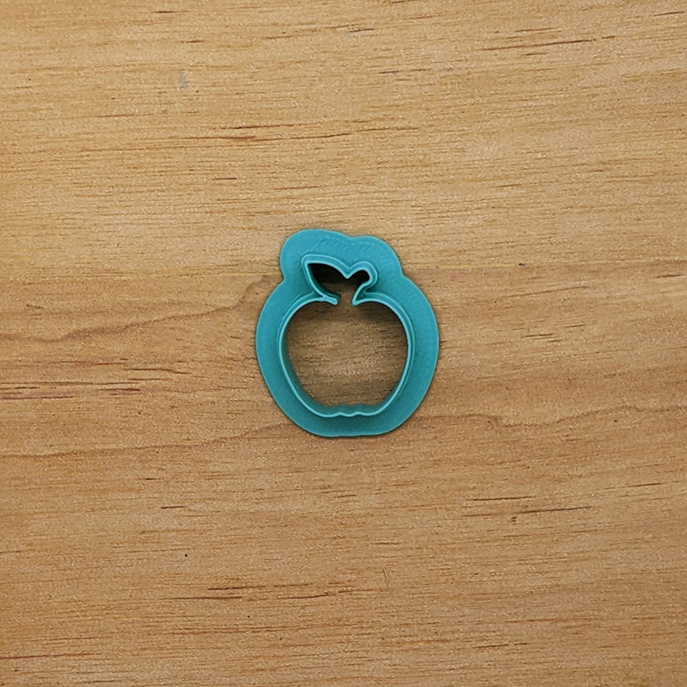 Apple Outline Cookie Cutter - Ideal for Ceramics, Pottery, Cookies, Polymer Clay, Fondant, and More
