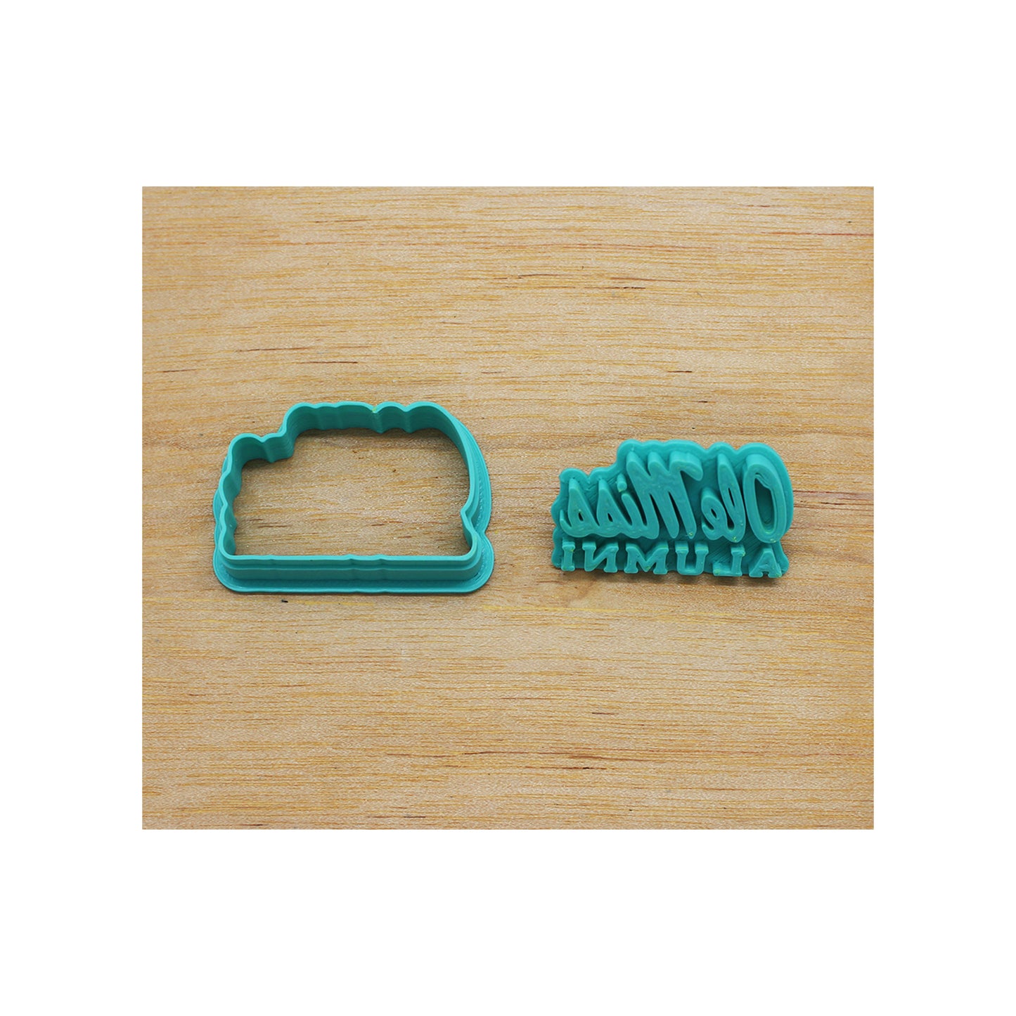 Ole Miss Alumni Cutter & Embossing Stamp Set