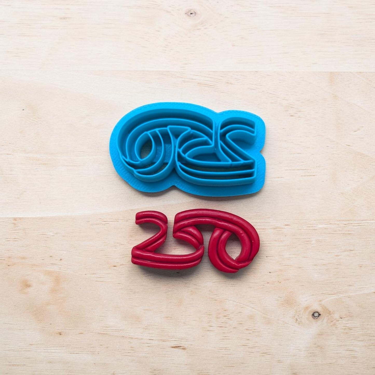 America 250 Ribbon Cutter for Cookies, Ceramics, Pottery, Polymer Clay, Fondant - Multi-Medium Craft & Baking Tool