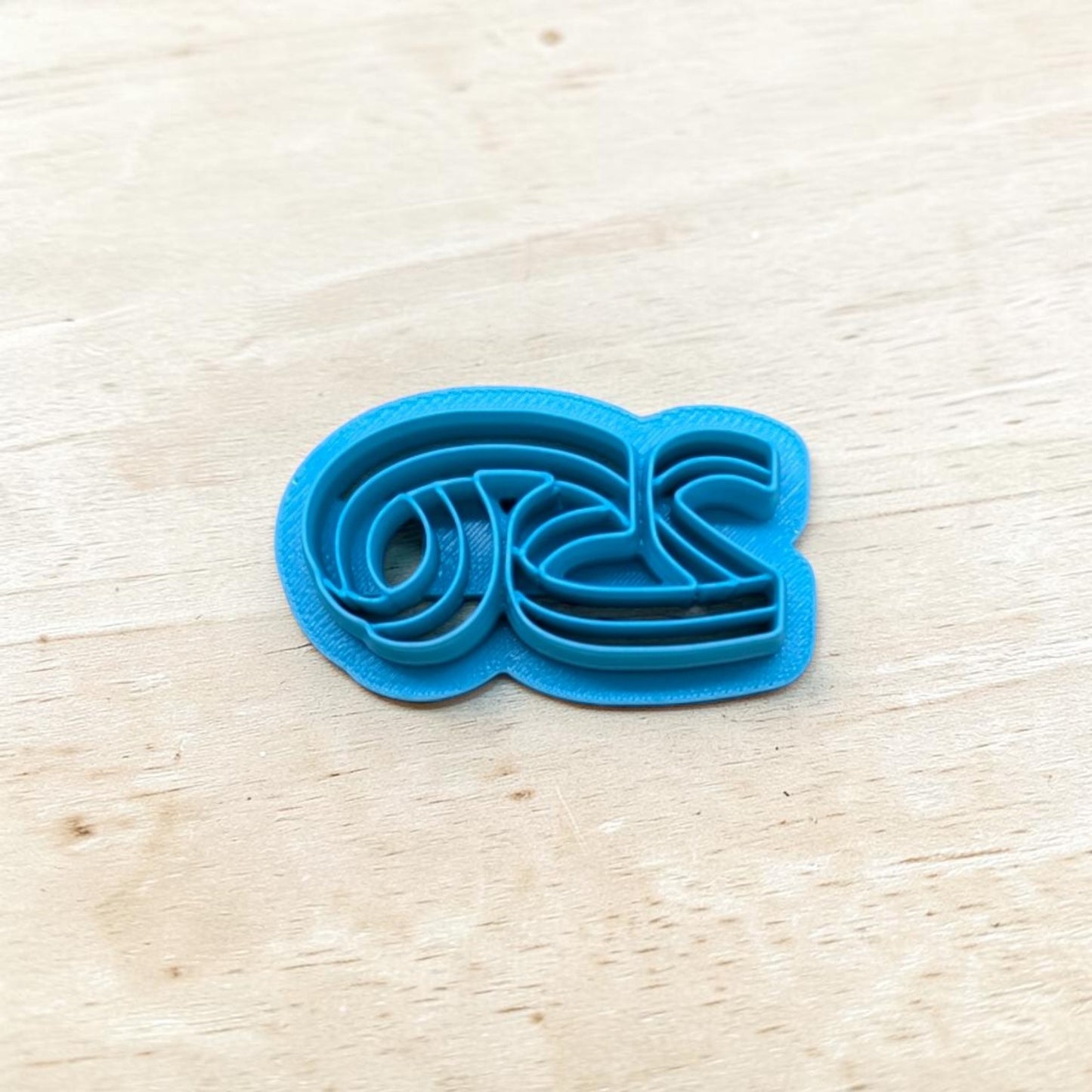 America 250 Ribbon Cutter for Cookies, Ceramics, Pottery, Polymer Clay, Fondant - Multi-Medium Craft & Baking Tool