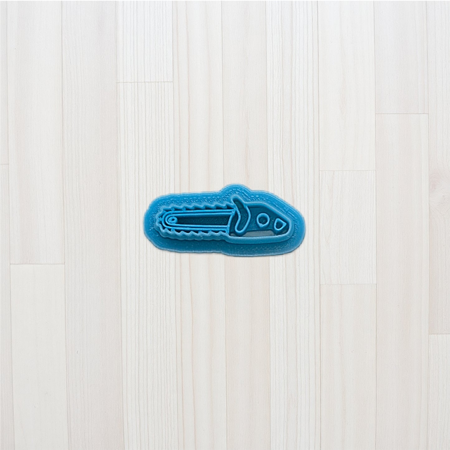 Chainsaw Cookie Cutter - Style B: Ideal for Cookies, Ceramics, Pottery, Polymer Clay, Fondant - Multi-Medium Craft & Baking Tool