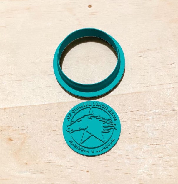 Detailed Dark Horse Brewing Co embossing stamp – teal circular cutter with horse and star logo, ideal for bakery or craft projects