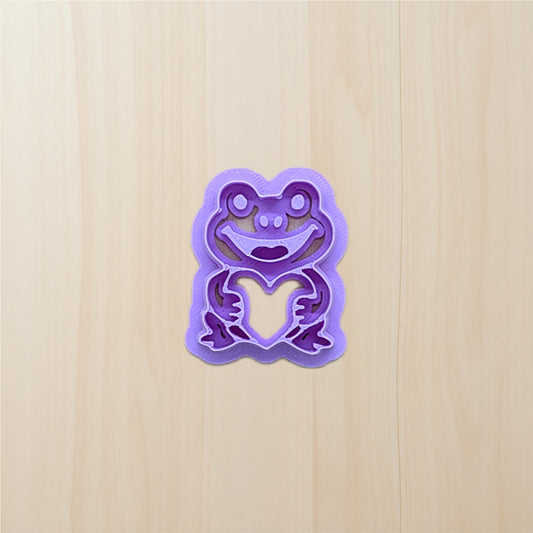 Smiling Frog with Heart (Style D) Cookie Cutter: Ideal for Cookies, Ceramics, Pottery, Polymer Clay, and Fondant