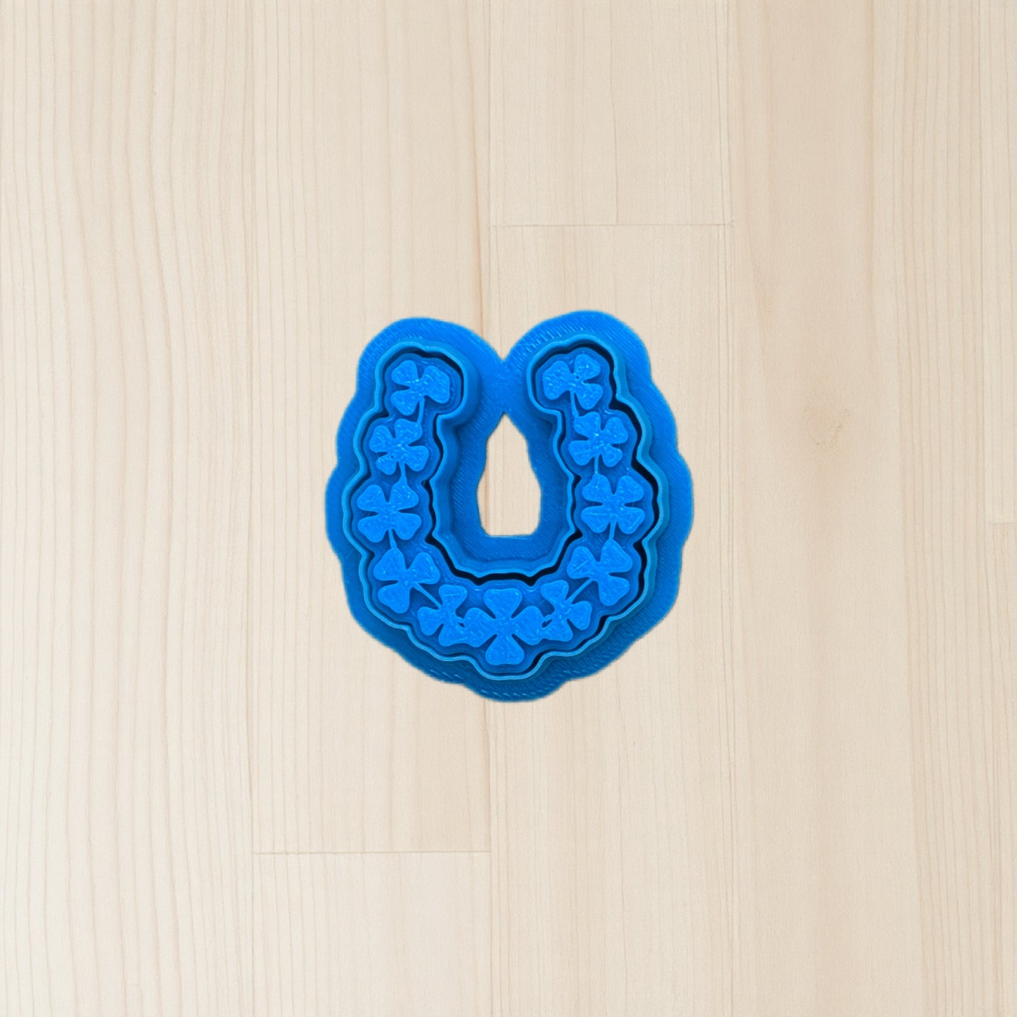 Horseshoe of Clovers Cookie Cutter & Stamp Set: Ideal for Cookies, Ceramics, Pottery, Polymer Clay, and Fondant