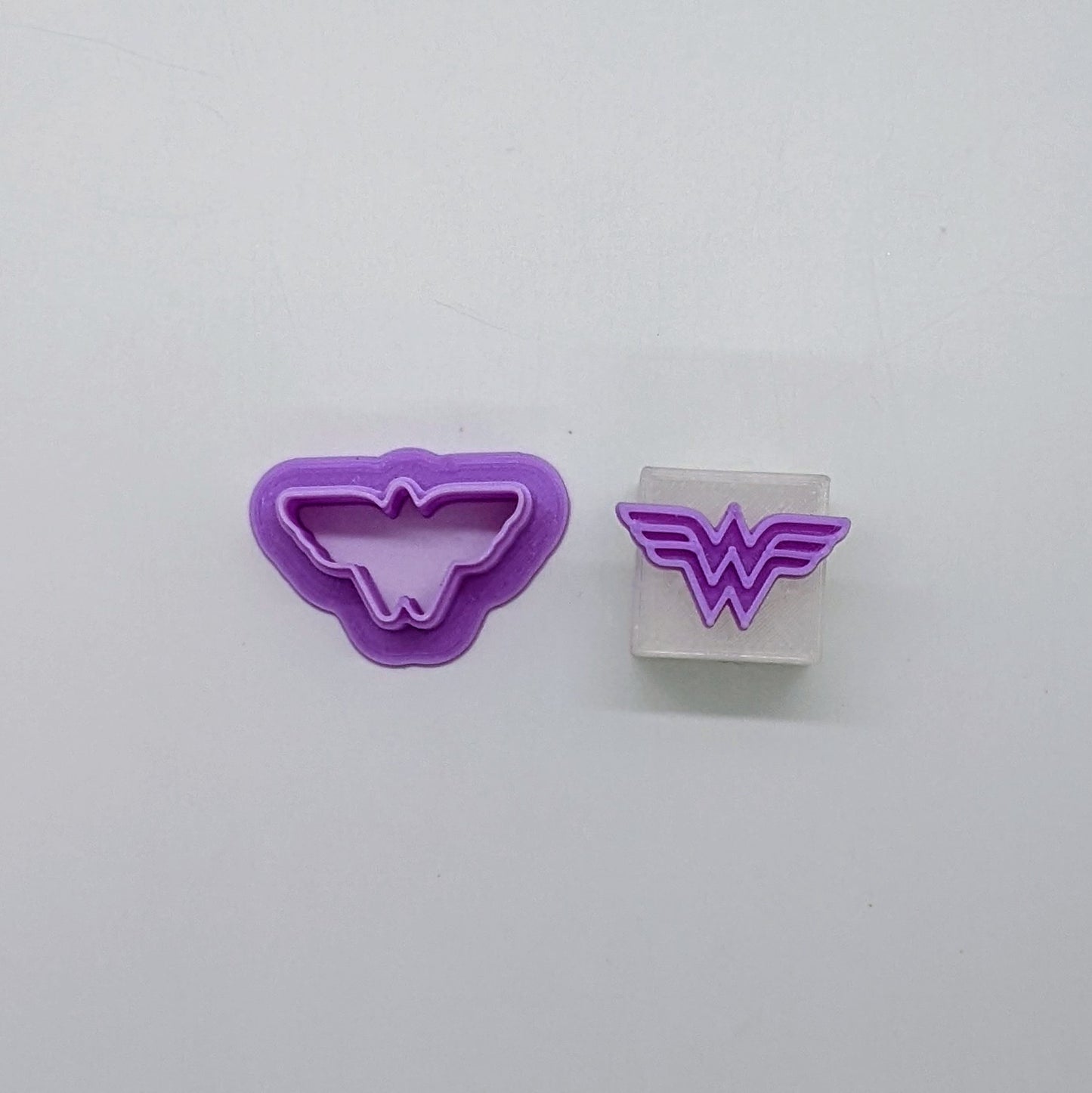 Wonder Woman WW Cutter & Embossing Stamp Set - Multi-Medium Design Tool for Cookies, Ceramics, Pottery, Polymer Clay, Fondant & More