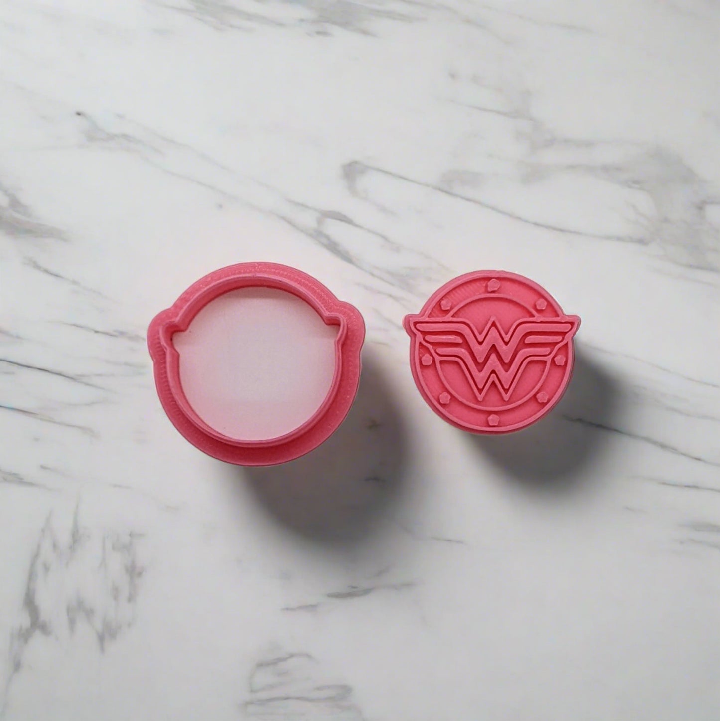 Wonder Woman Shield Stamp & Cutter Set for Cookies, Ceramics, Pottery, Polymer Clay, Fondant - Multi-Medium Craft & Baking Tool