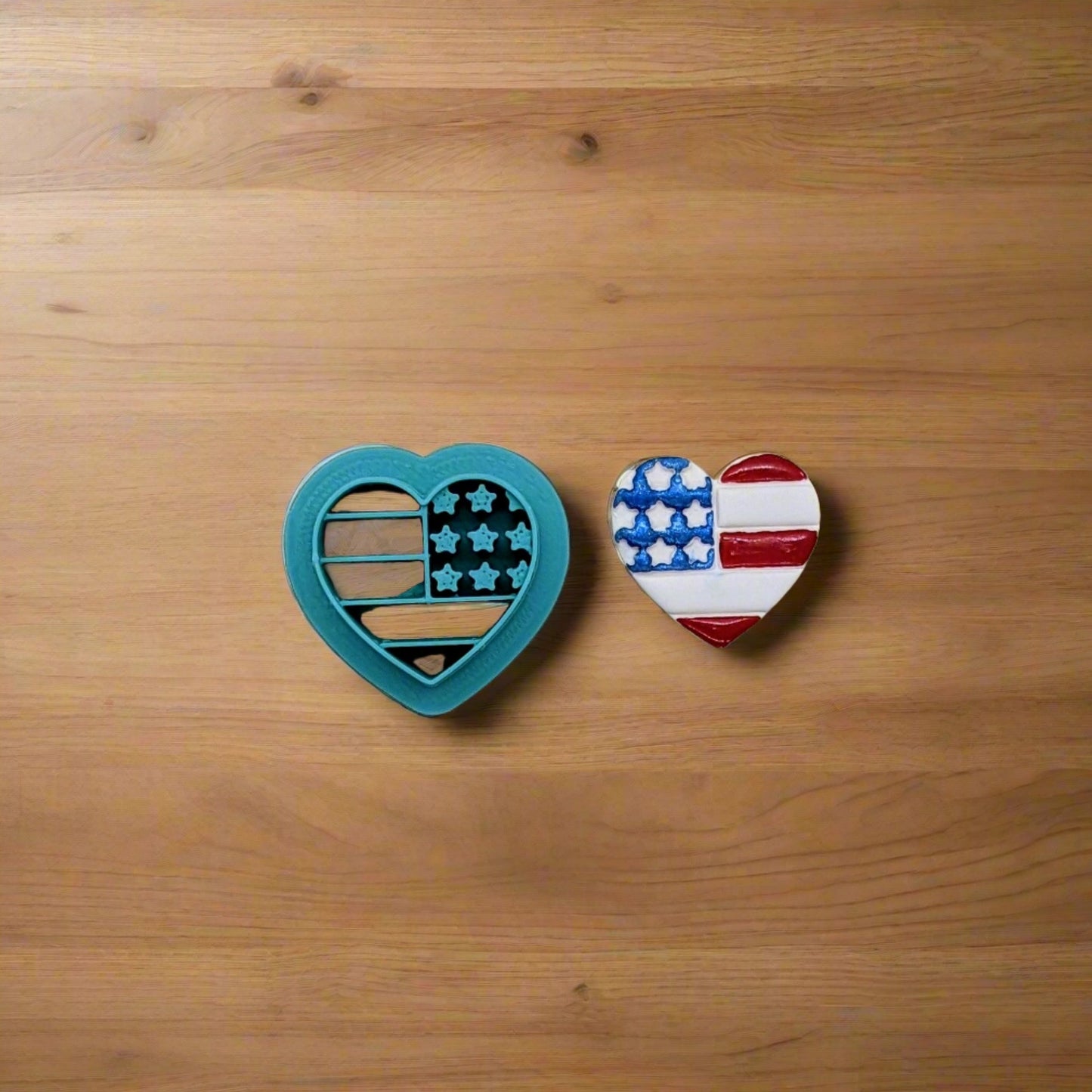 Freedom Heart American Flag Cookie Cutter for Cookies, Ceramics, Pottery, Polymer Clay, Fondant - Multi-Medium Craft & Baking Tool