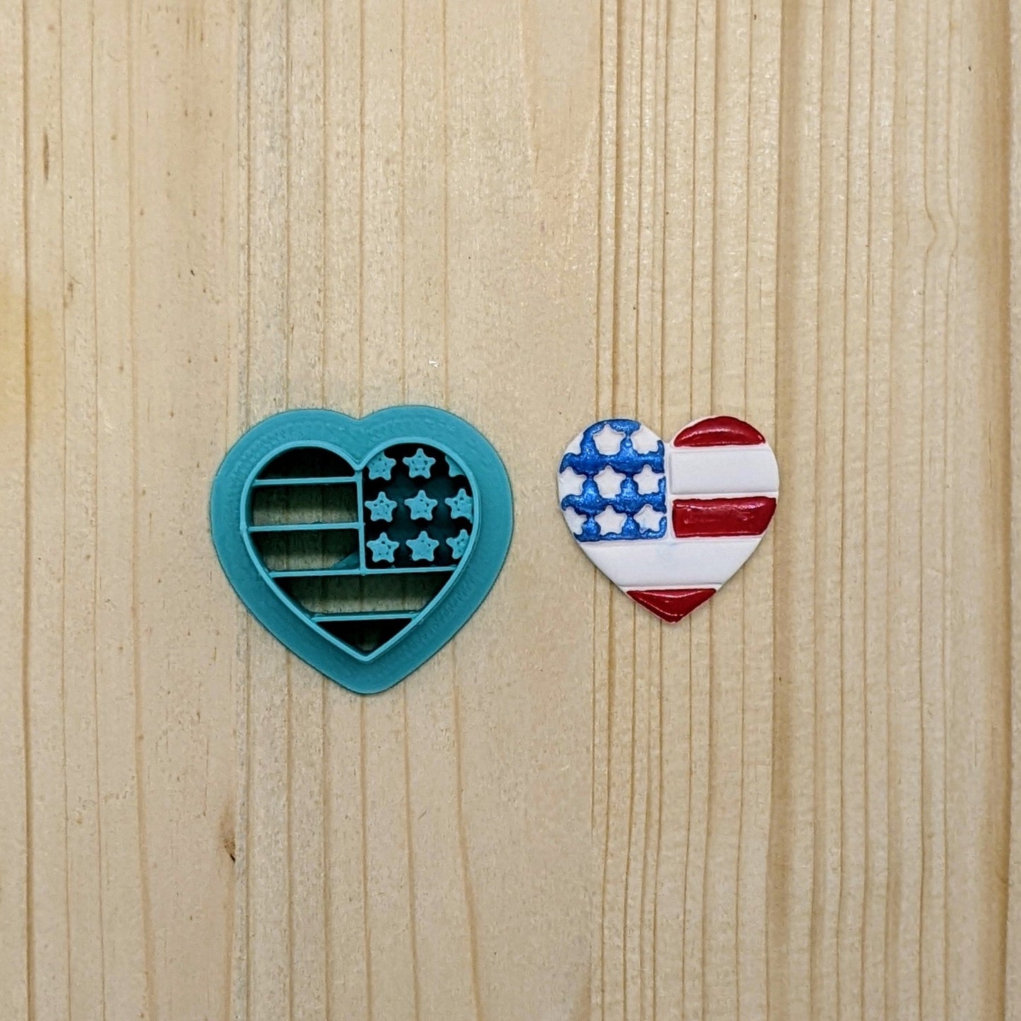 Freedom Heart American Flag Cookie Cutter for Cookies, Ceramics, Pottery, Polymer Clay, Fondant - Multi-Medium Craft & Baking Tool