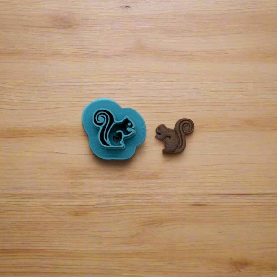 Squirrel Cookie Cutter: Ideal for Cookies, Ceramics, Pottery, Polymer Clay, and Fondant