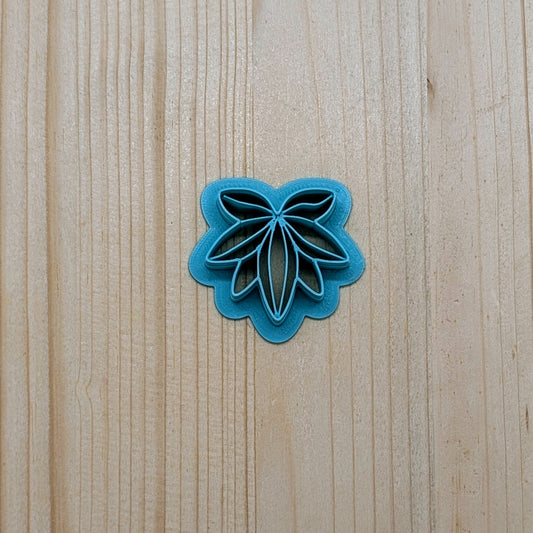 Floral Bloom Cookie Cutter: Ideal for Cookies, Ceramics, Pottery, Polymer Clay, Fondant, and More