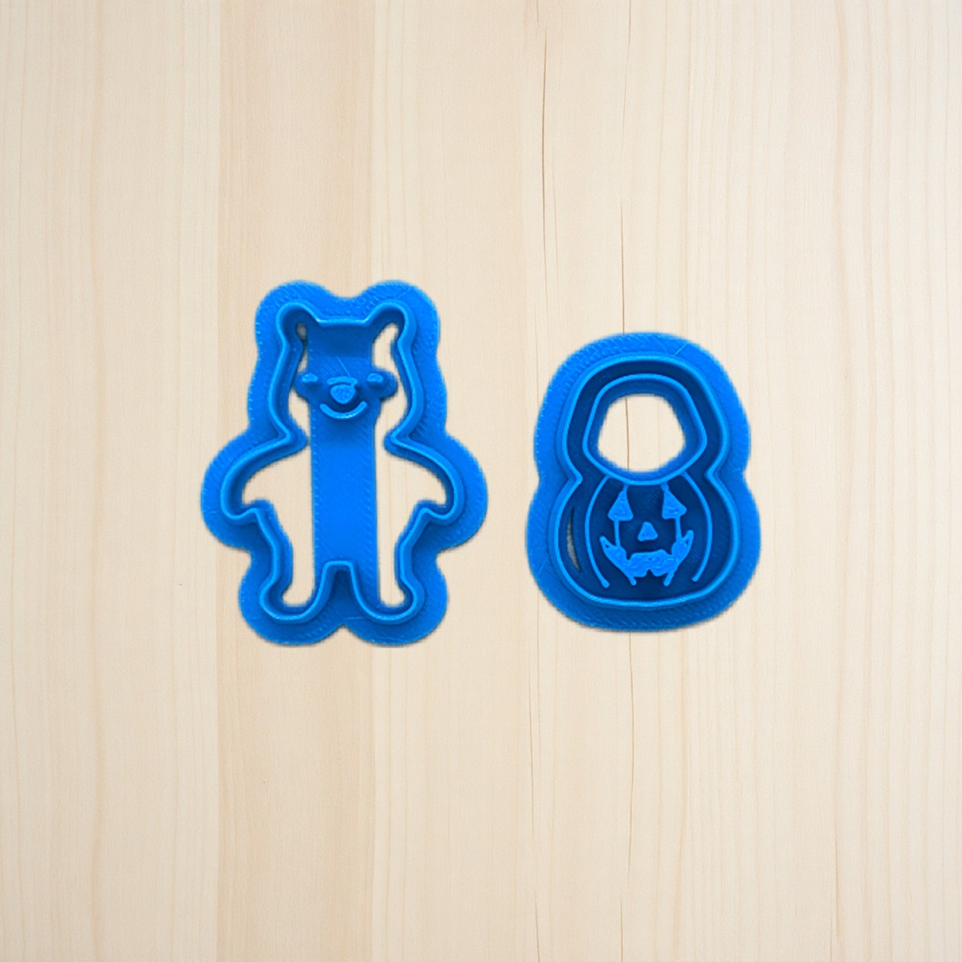 Pooh Bear and Jacko Pumpkin Costume 2 Piece Cookie Cutter Set