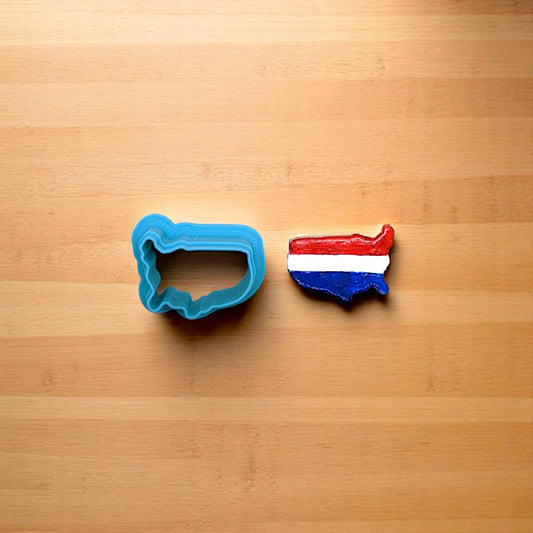 United States of America Map Shape Cookie Cutter - Ideal for Ceramics, Pottery, Cookies, Polymer Clay, Fondant, and More