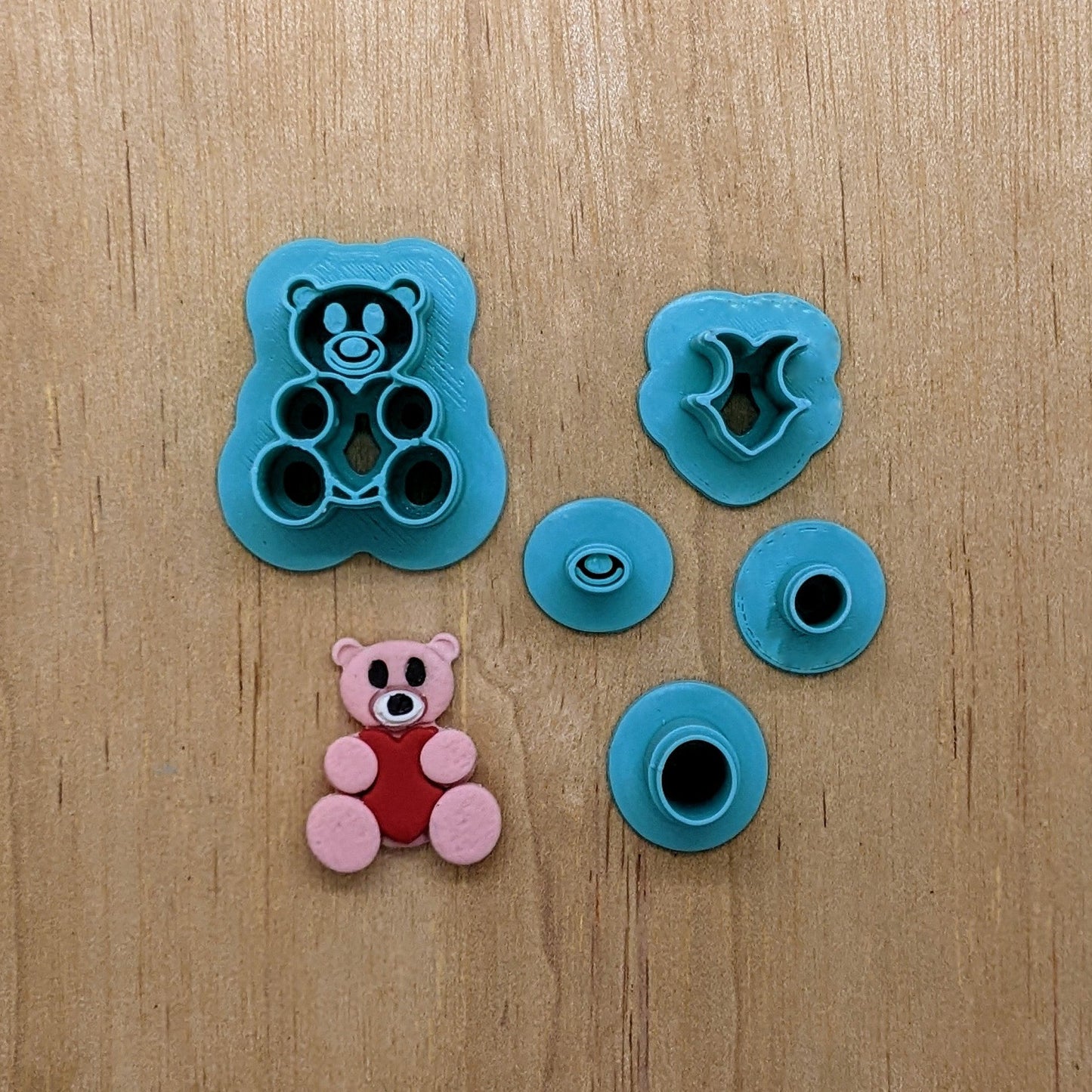 Teddy Bear Cuddling Heart, 5 Piece Cookie/Clay Cutter Set
