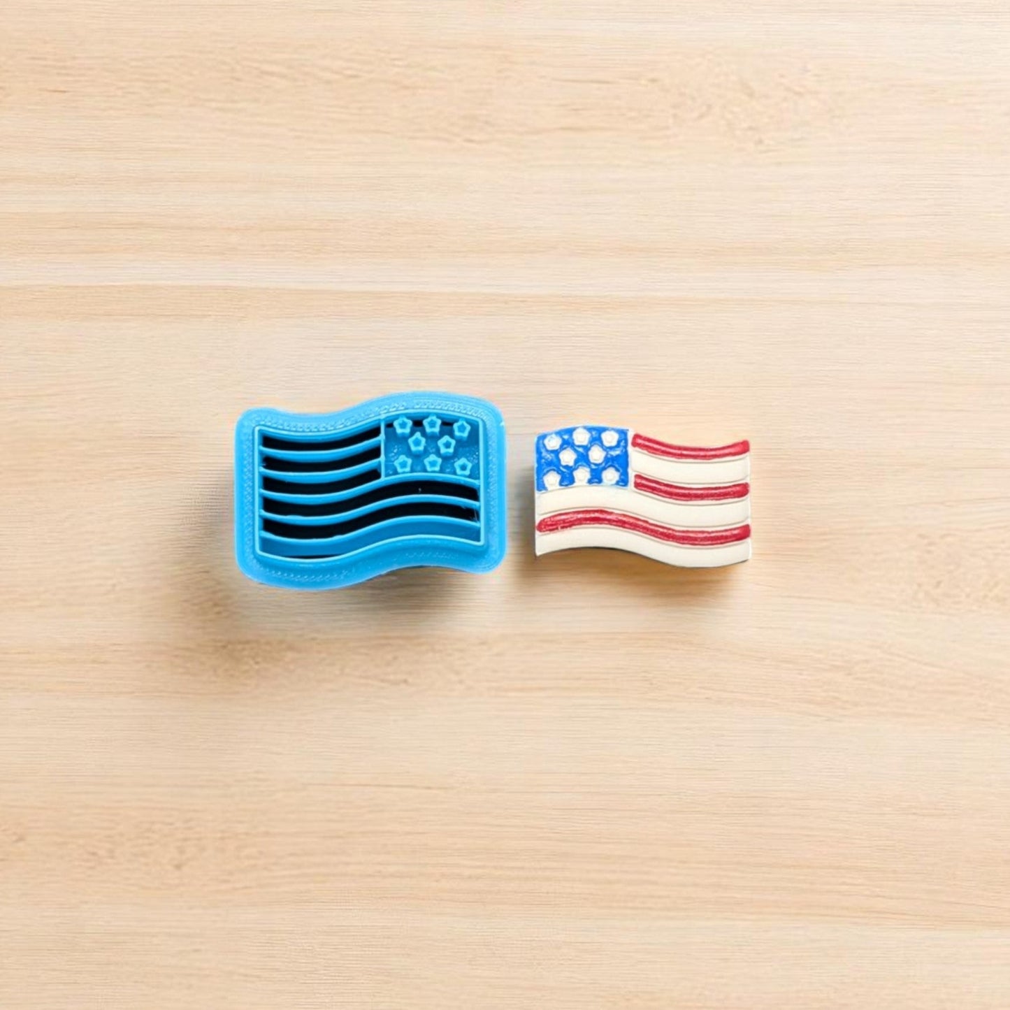 Waving USA Flag Cookie Cutter for Cookies, Ceramics, Pottery, Polymer Clay, Fondant - Multi-Medium Craft & Baking Tool