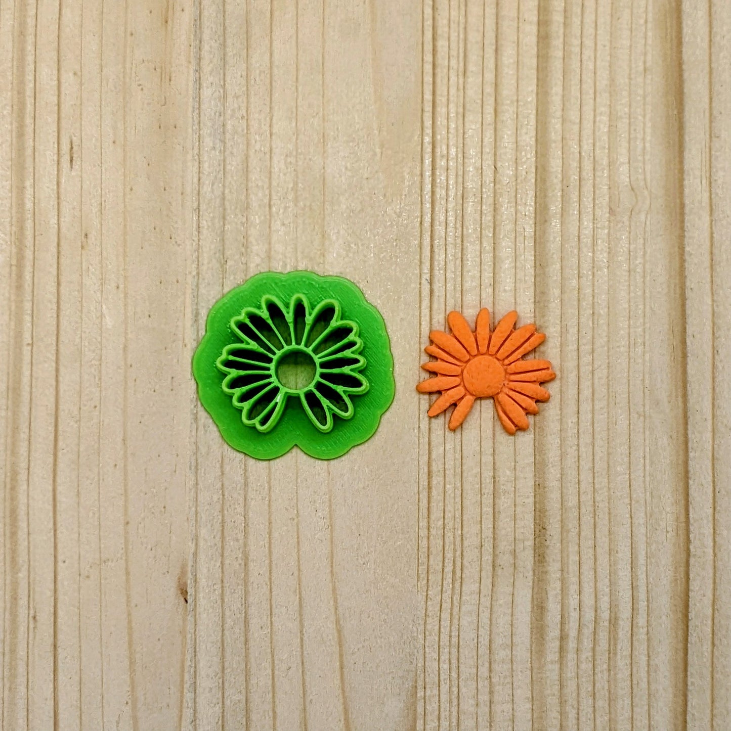 Daisy Flower with Missing Petal Cookie Cutter for Ceramics, Pottery, Polymer Clay, Fondant - Multi-Medium Craft & Baking Tool