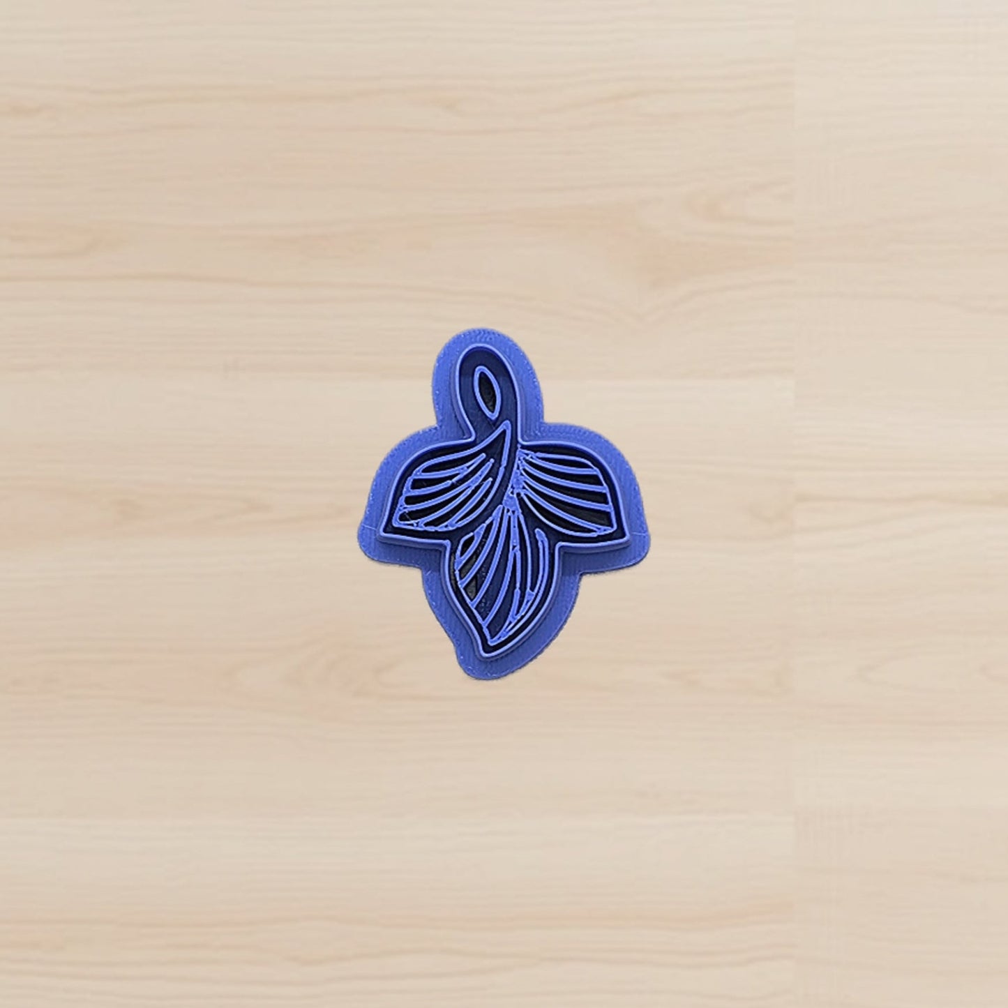 looped leaflet cookie cutter